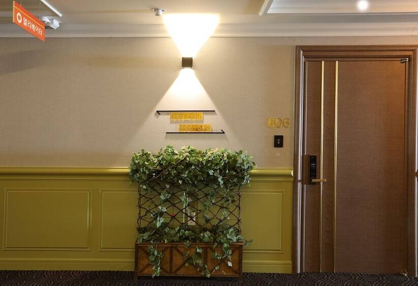 Hotel Gwangju Empire