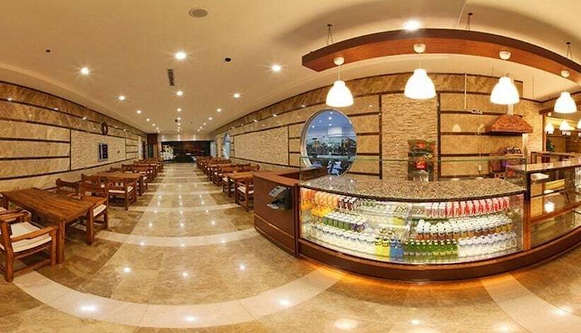 בית מלון כפרי Gherdan Park