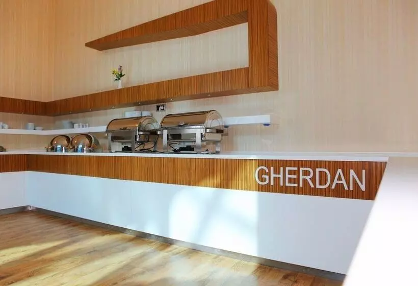 Hotelli Gherdan Park