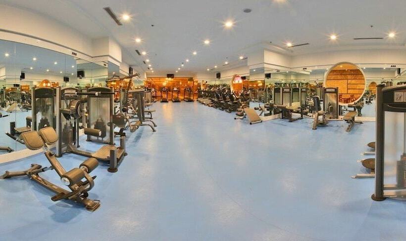 בית מלון כפרי Gherdan Park