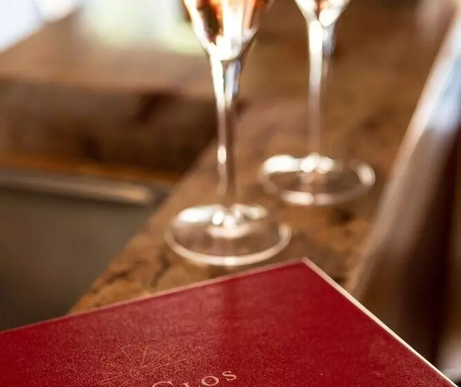 Hotelli Le Clos De La Vouge