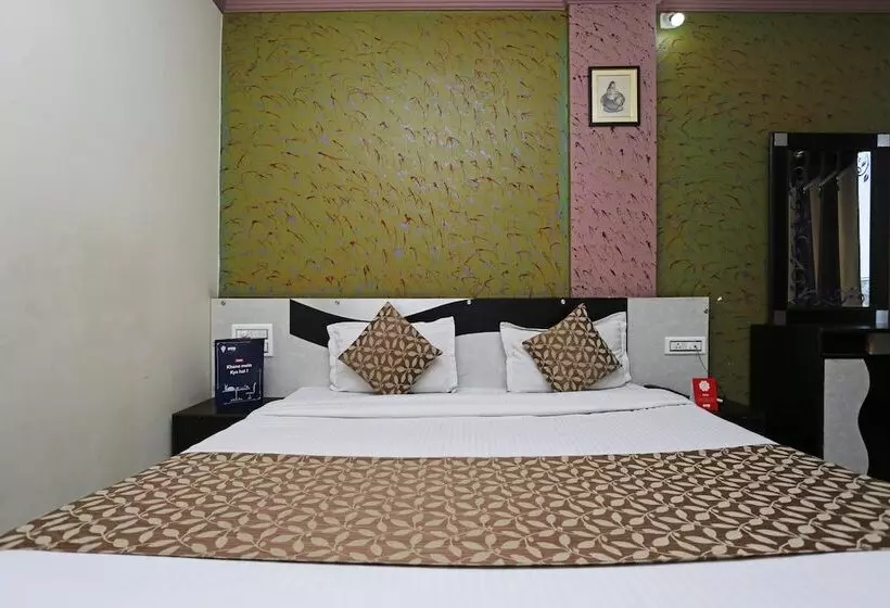 ホテル Oyo 6541  Relax Inn