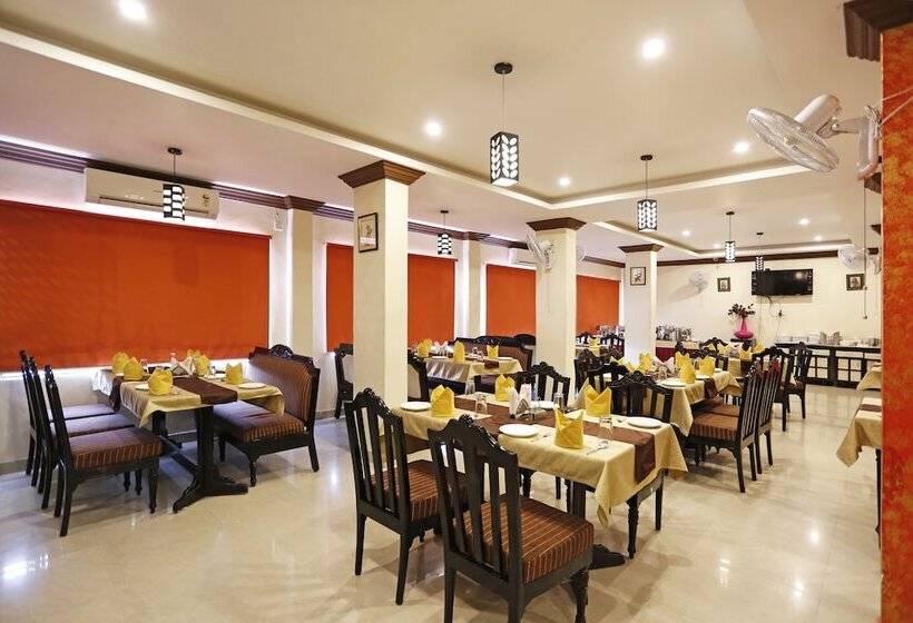 Hôtel Oyo 6541  Relax Inn