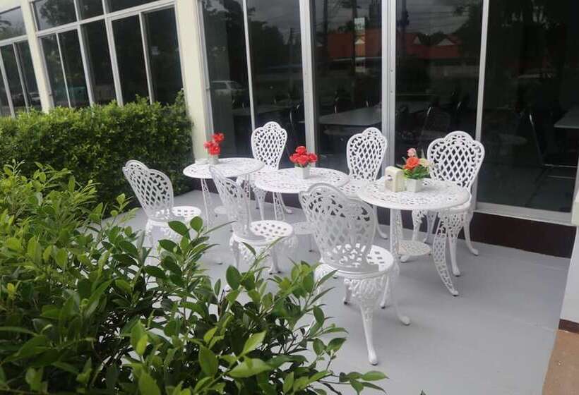 هتل The Great Rayong