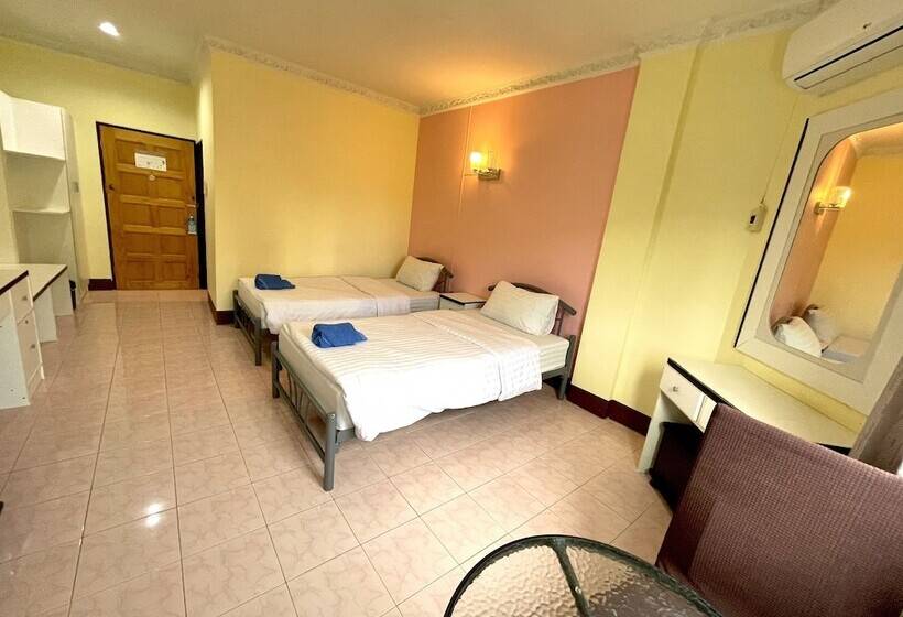 هتل The Great Rayong