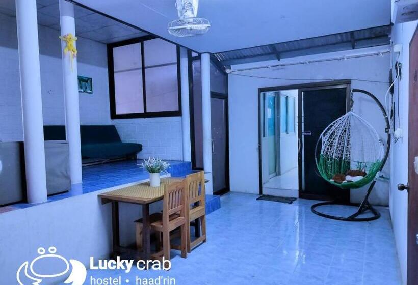 Lucky Crab Hostel
