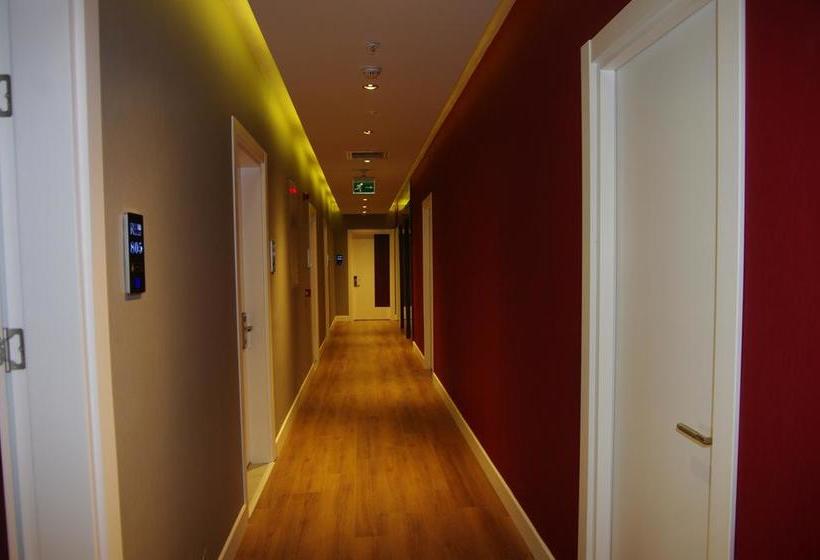 Redistanbul Otel