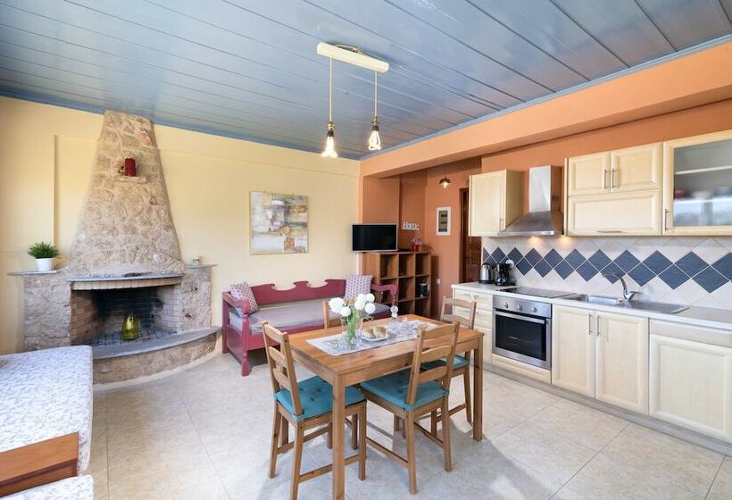 Sarakinas Residences