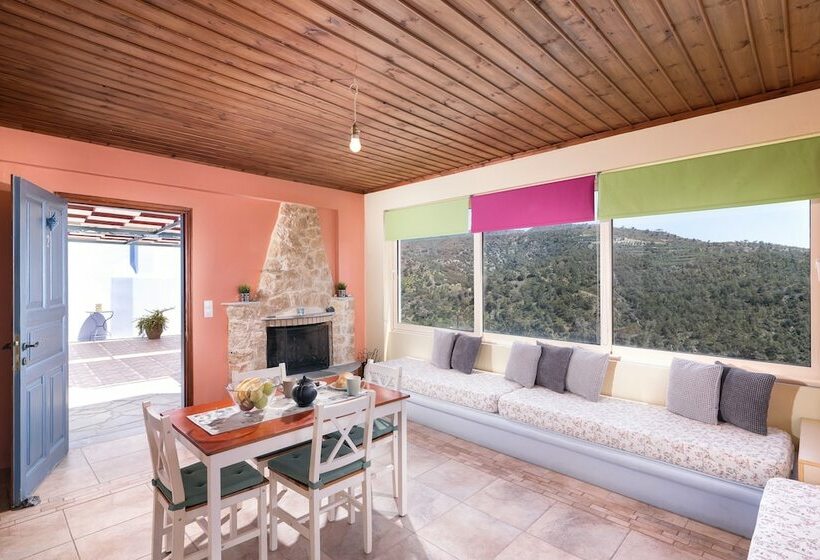 Sarakinas Residences