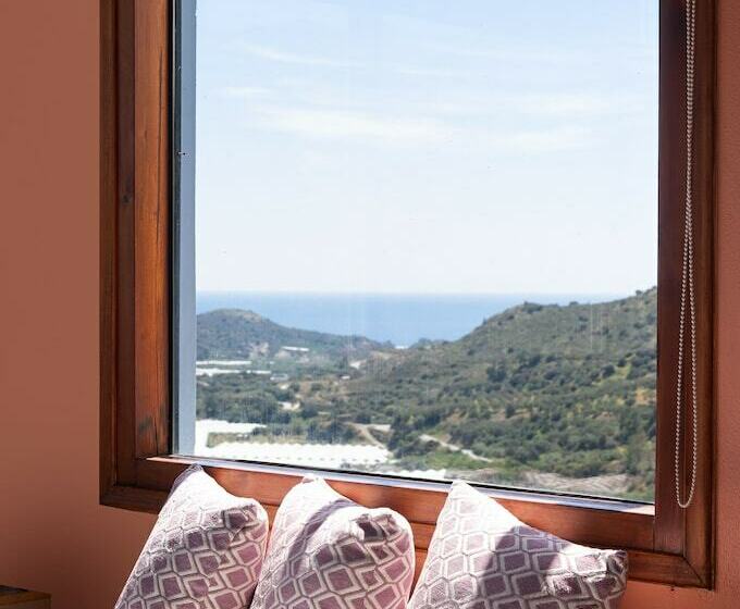 Sarakinas Residences