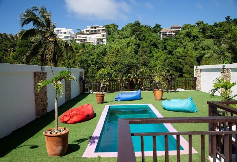 호스텔 Chillax Boracay