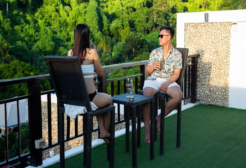 호스텔 Chillax Boracay