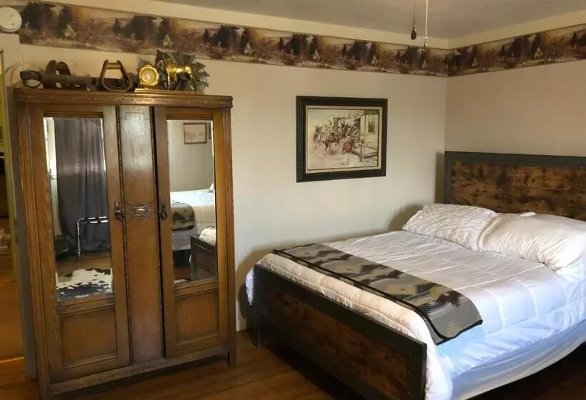 Aamiaismajoitus (B&B) Fort Davis Drug Store