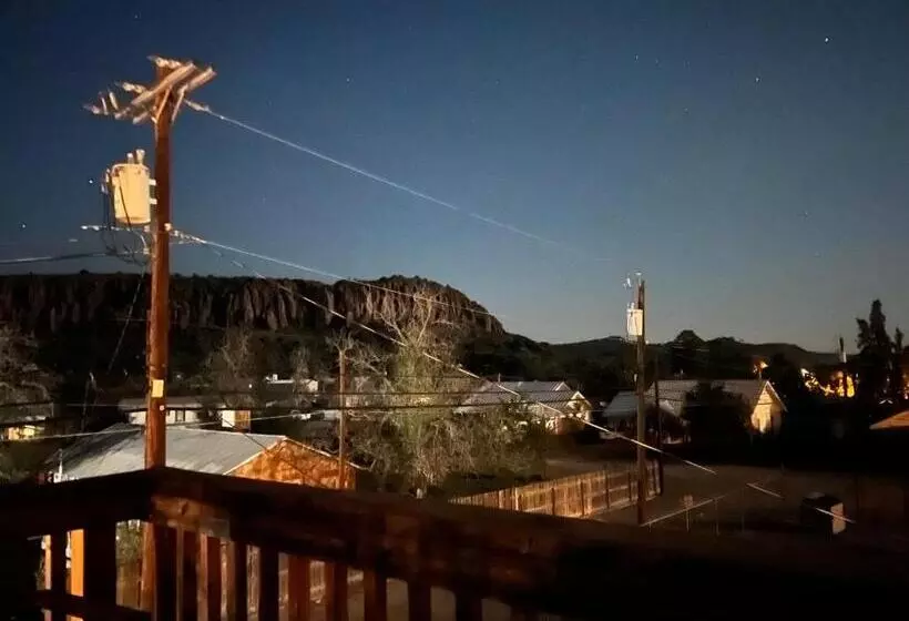 Aamiaismajoitus (B&B) Fort Davis Drug Store