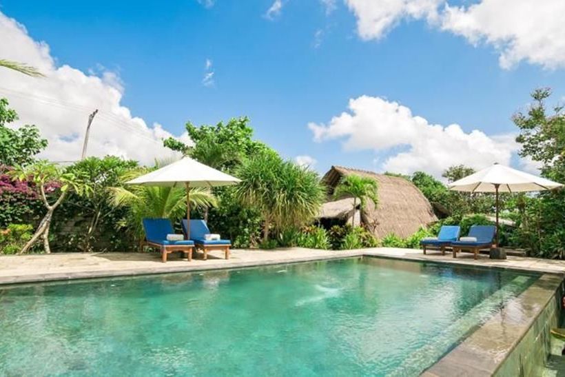 ベッドアンドブレックファースト Merta Sari Balangan Bungalows