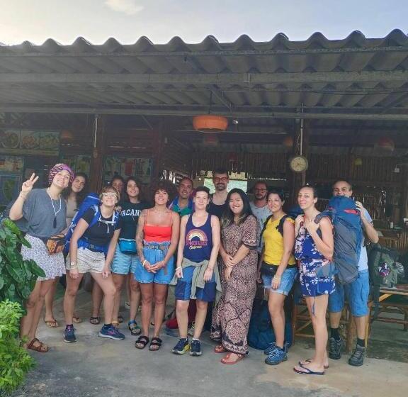 בית מלון כפרי Cottage Hill At Lanta