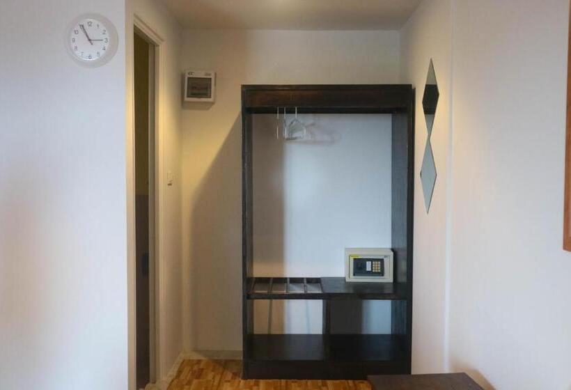 בית מלון כפרי Cottage Hill At Lanta