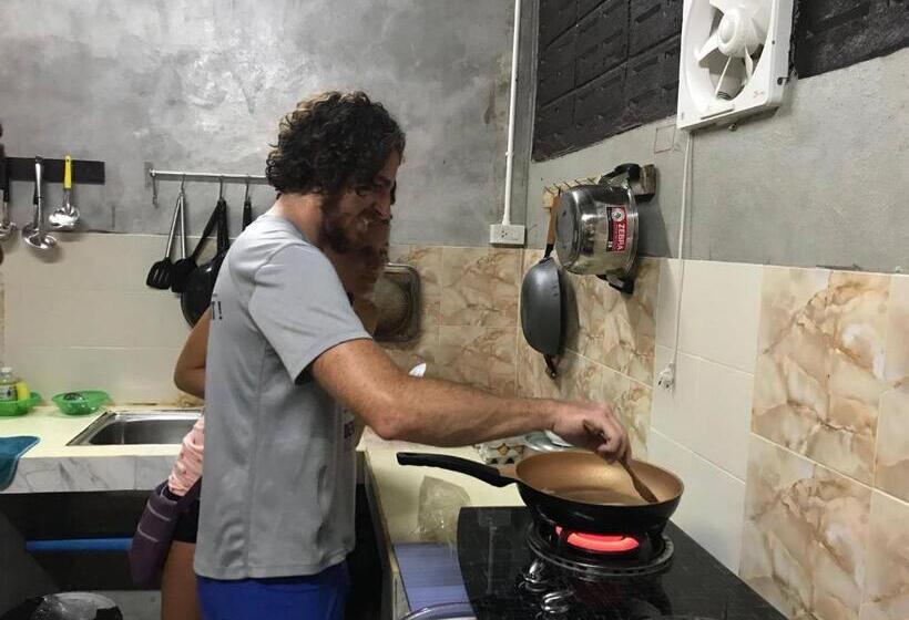 בית מלון כפרי Cottage Hill At Lanta