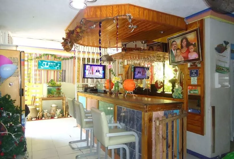 هتل L Amitié Hôtel
