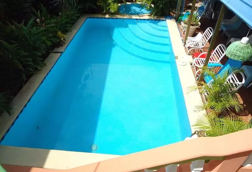 هتل L Amitié Hôtel
