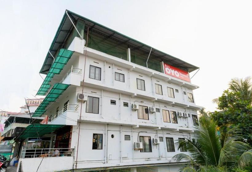 Hôtel Oyo 8273 Diamond Inn