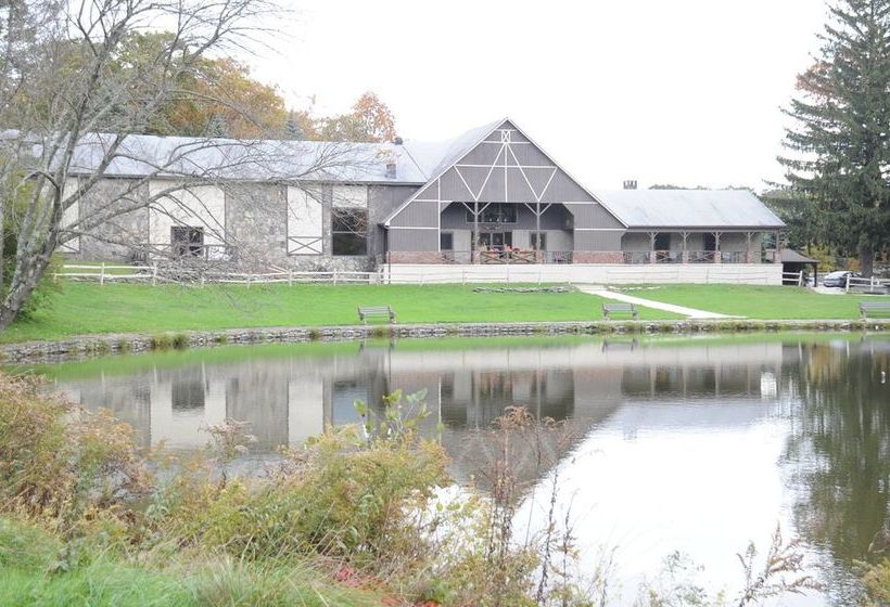 Сельский отель Malibu Dude Ranch