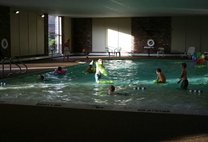 Сельский отель Malibu Dude Ranch