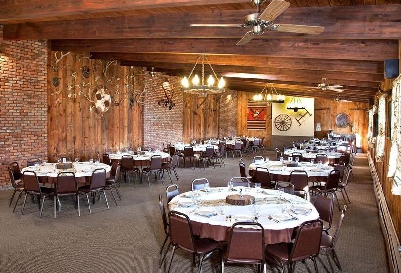 Сельский отель Malibu Dude Ranch