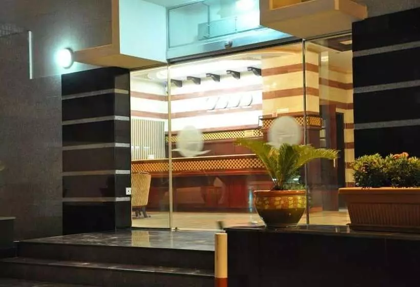 Sahara Hotel Apartments