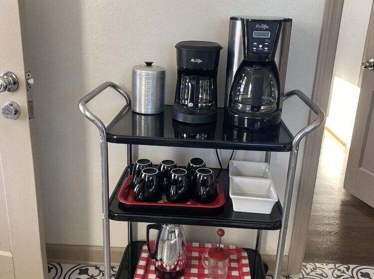 Shirley S Bed And Breakfast