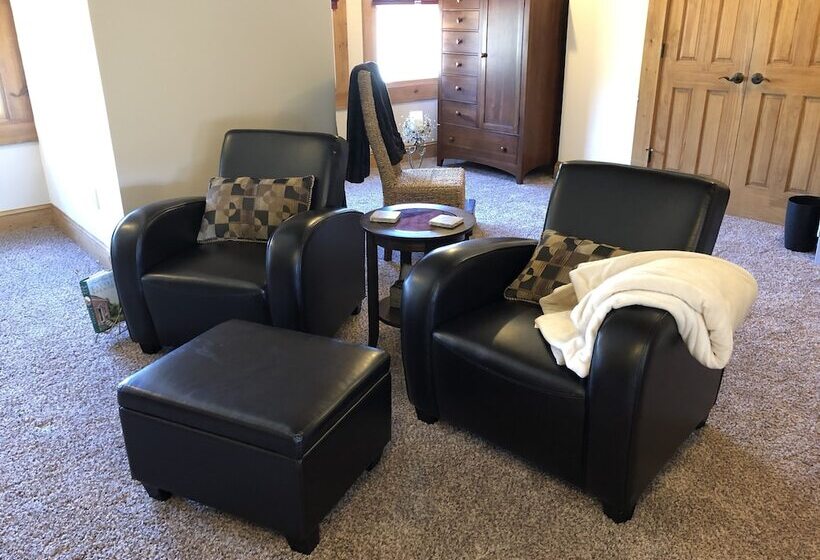 Shirley S Bed And Breakfast