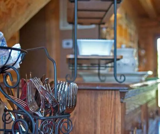 Shirley S Bed And Breakfast