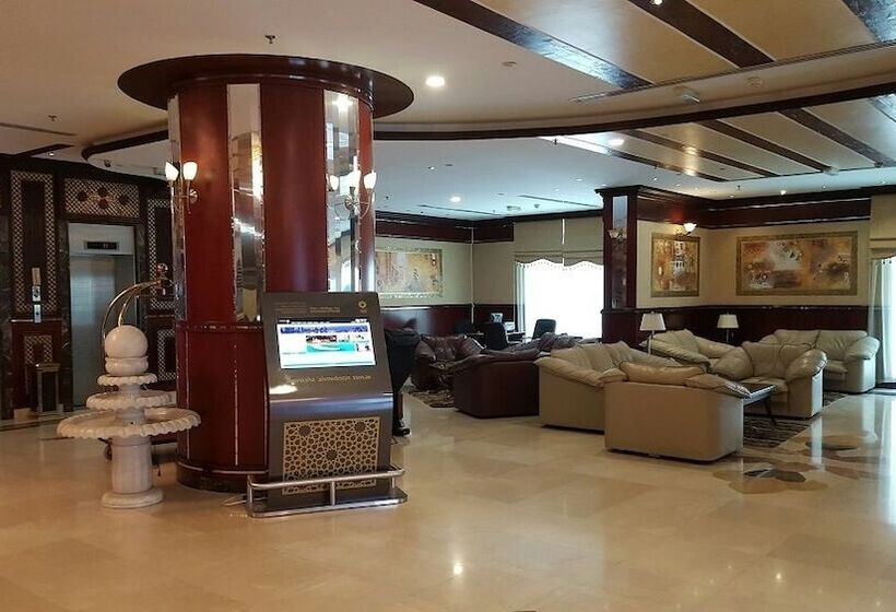 Al Bustan Tower Hotel Suites