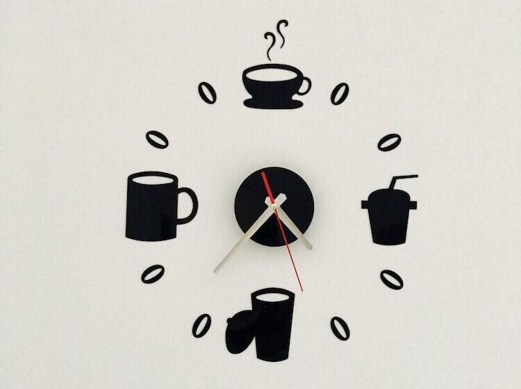 تختخواب و صبحانه Simoni 10