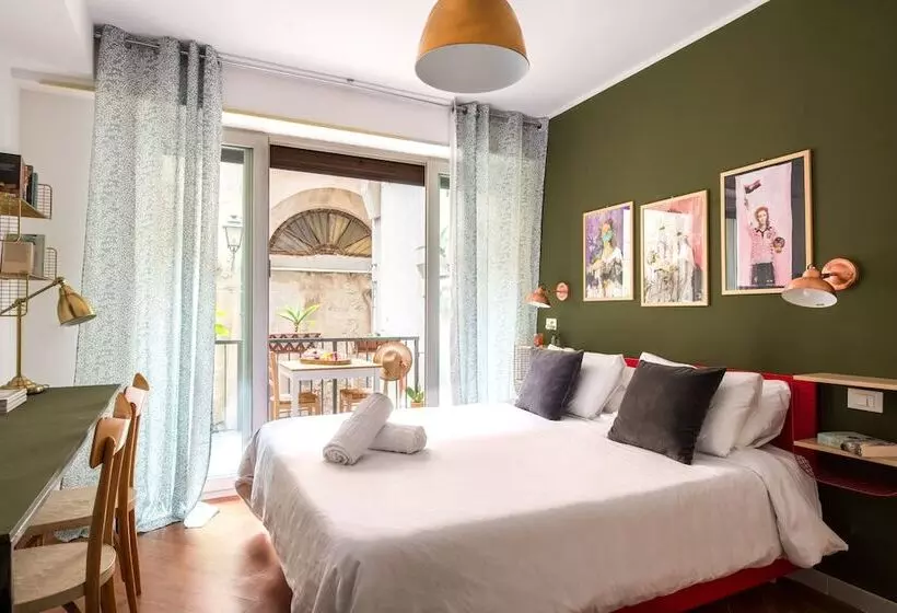 تختخواب و صبحانه Cassaro261