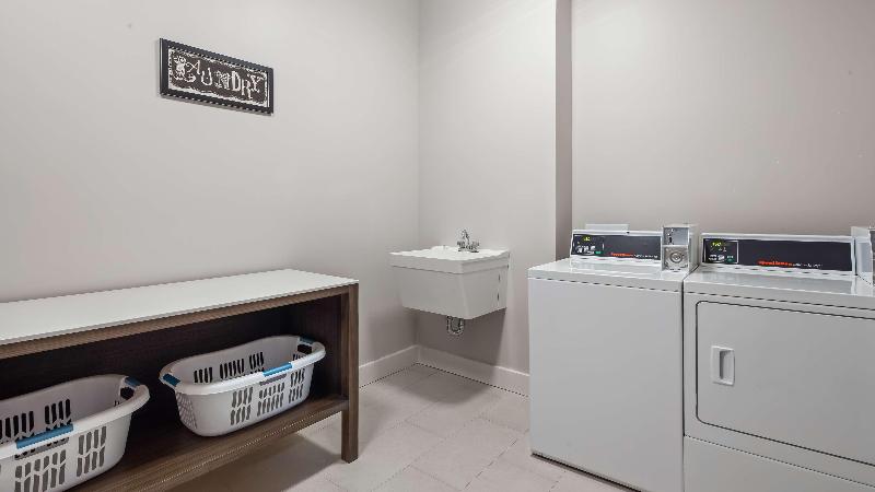 Aristocrat Hotel, Bw Signature Collection