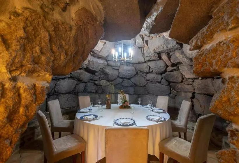 Hotelli Asador De Roxos Casa Albardonedo