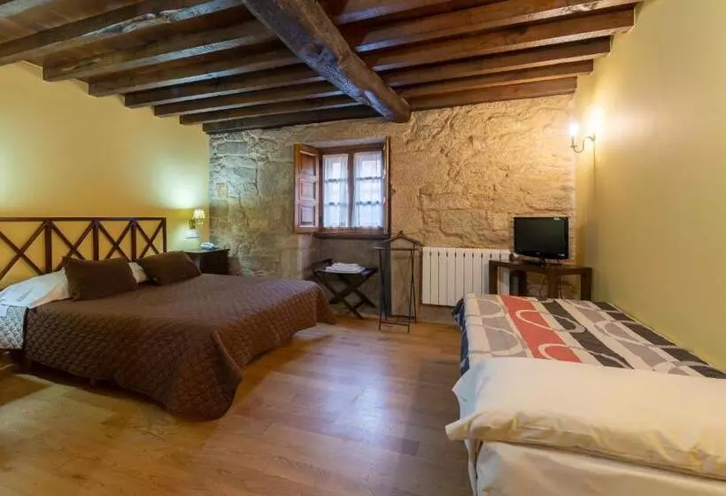 Hotelli Asador De Roxos Casa Albardonedo