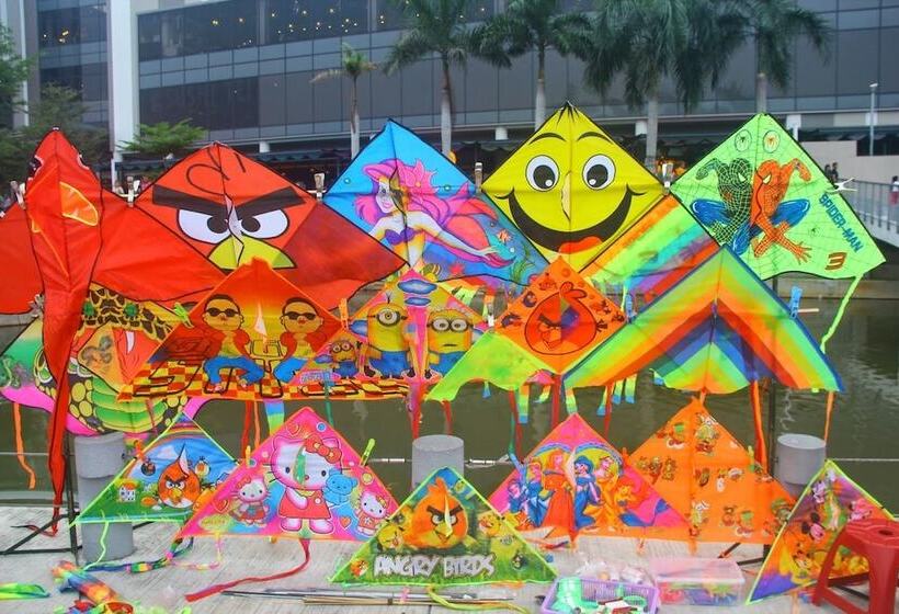 فندق De Houz   Trefoil Setia Alam Home Stay