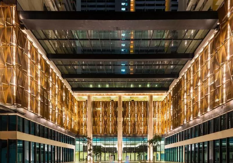 Hotelli De Houz   Trefoil Setia Alam Home Stay