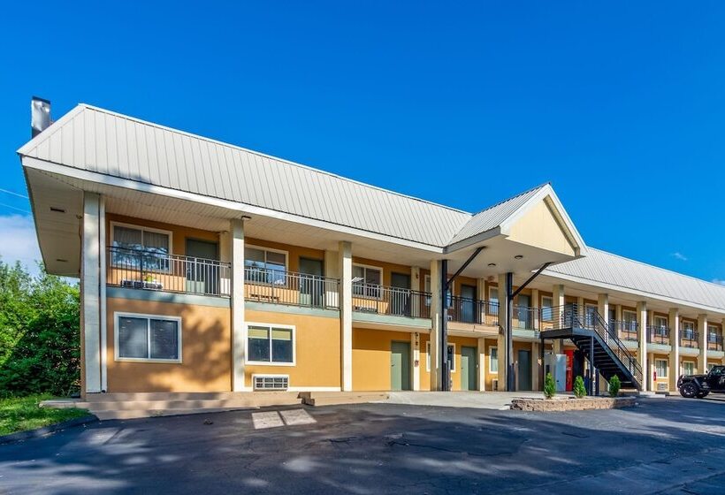 فندق Econo Lodge East Ridge