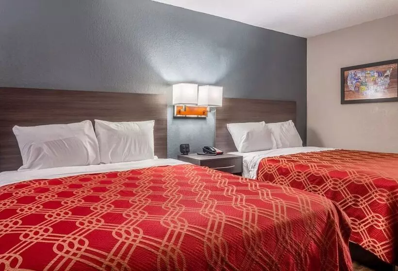 Hotelli Econo Lodge East Ridge