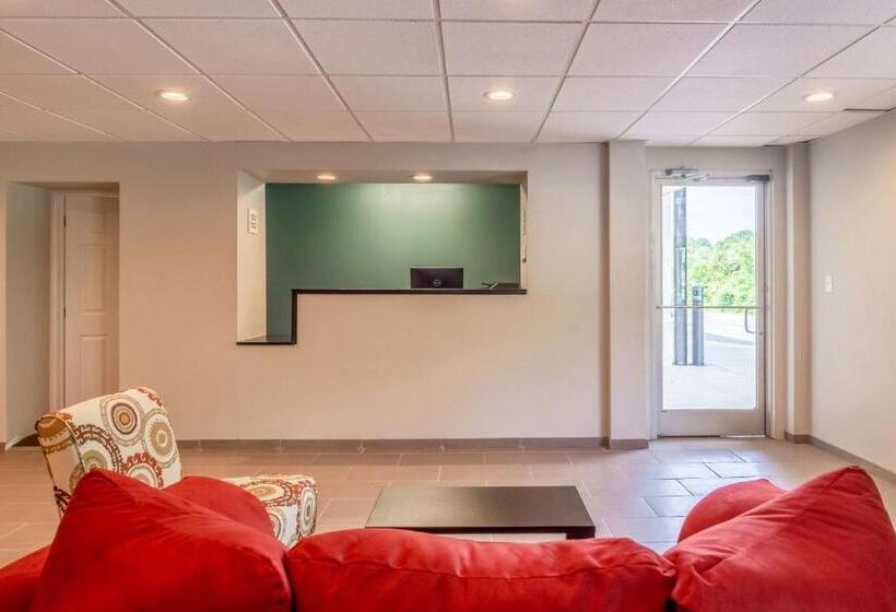 فندق Econo Lodge East Ridge