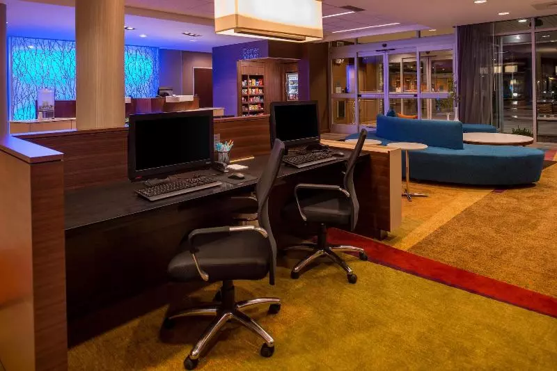 ホテル Fairfield Inn & Suites By Marriott St. Louis Westport