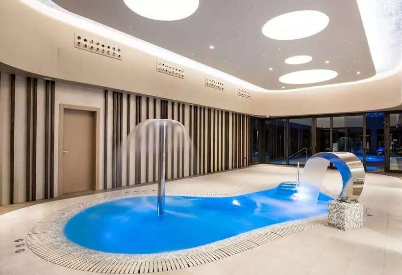 ホテル Gf Victoria