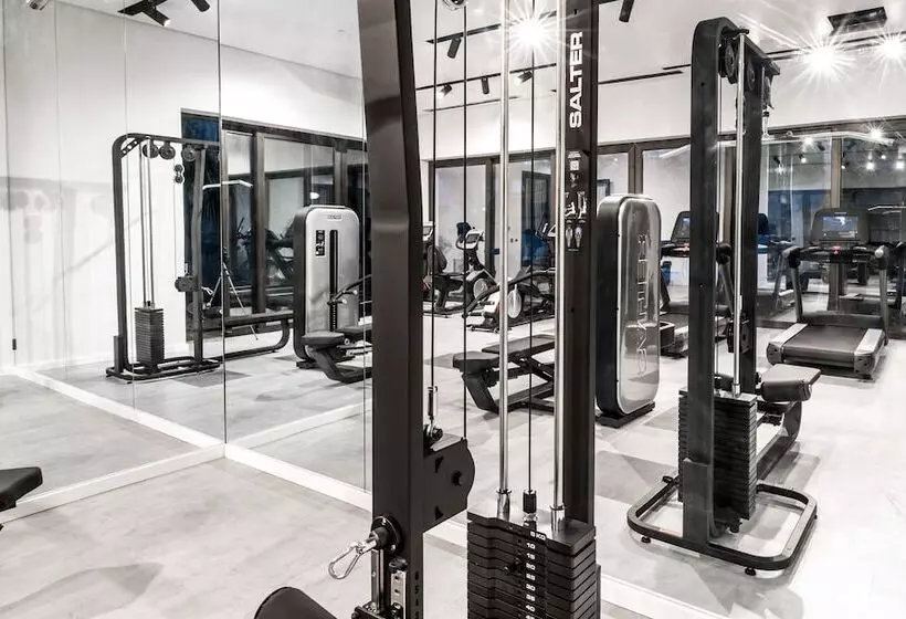 ホテル Gf Victoria