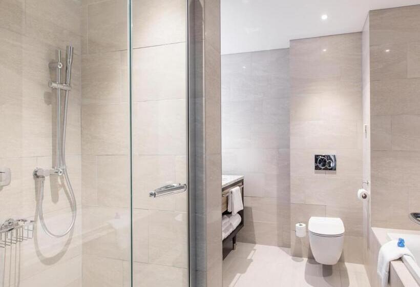 Grand Central Hotel Belfast