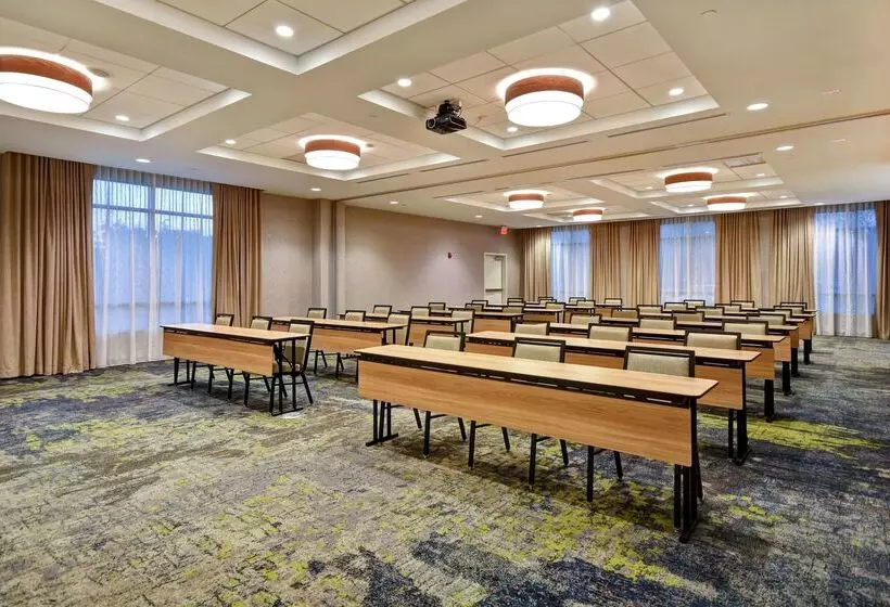 Hotelli Hilton Garden Inn Jackson