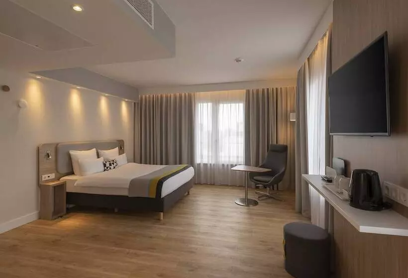 ホテル Holiday Inn Express Munich   City East, An Ihg