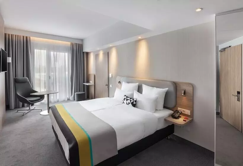 ホテル Holiday Inn Express Munich   City East, An Ihg